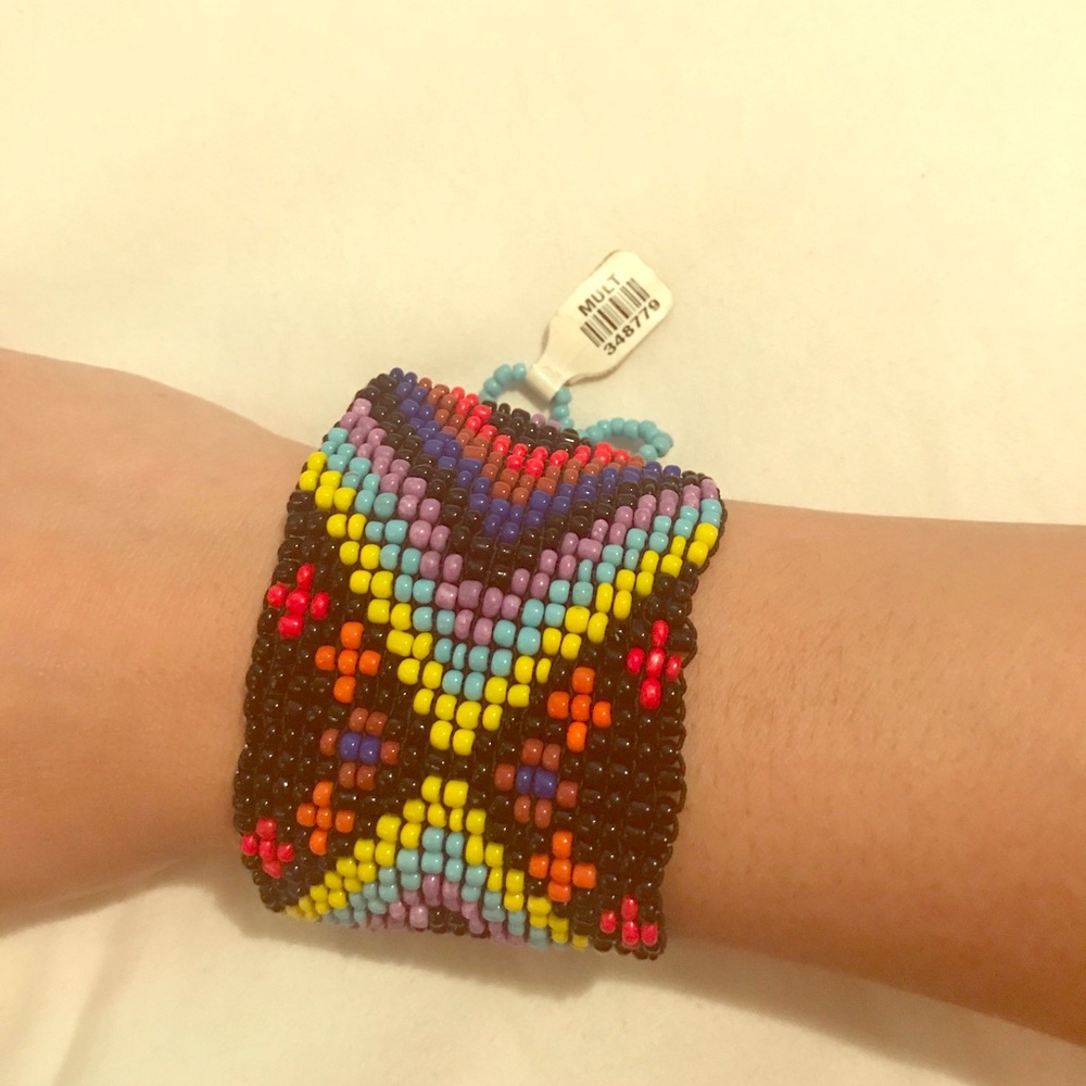 Multi color bracelet new with tag